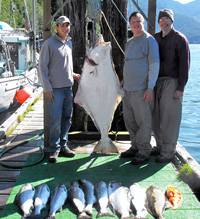 Salmon fishing on west coast Vancouver Island with Island Tides BC fishing lodge.